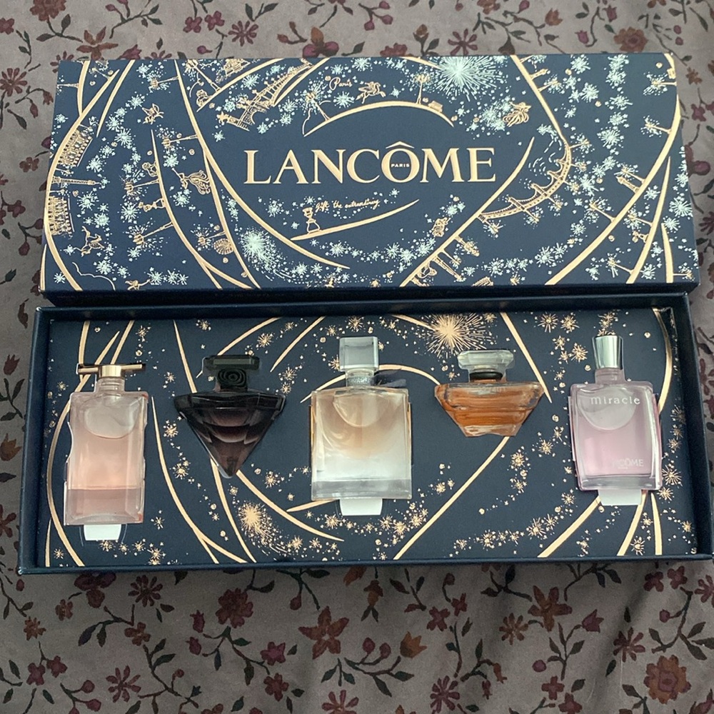 Lancome 5-Piece Mini Perfumes Holiday Icon Set